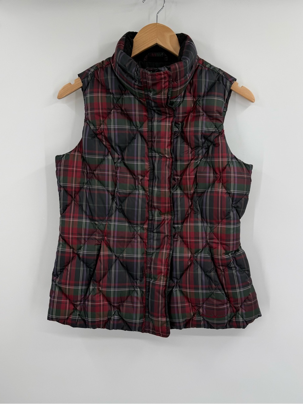Eddie Bauer Premium Goose Down Quilted Puffer Vest Plaid | Red Green | Small